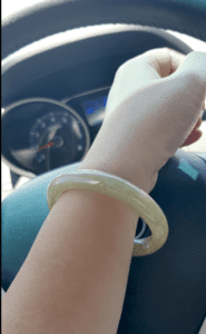 Nature Kiwi light yellow color jade bangle